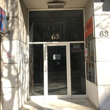 Urban Living 2 Apartment